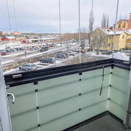 Spacious, Bright 75 M2 Three-roomer In Center * Vaasa